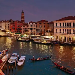 Antica Sturion Residenza D'epoca Venecia